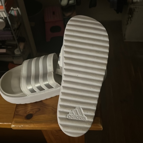Adidas Adilette Platform Slide Sandals - Picture 6 of 6